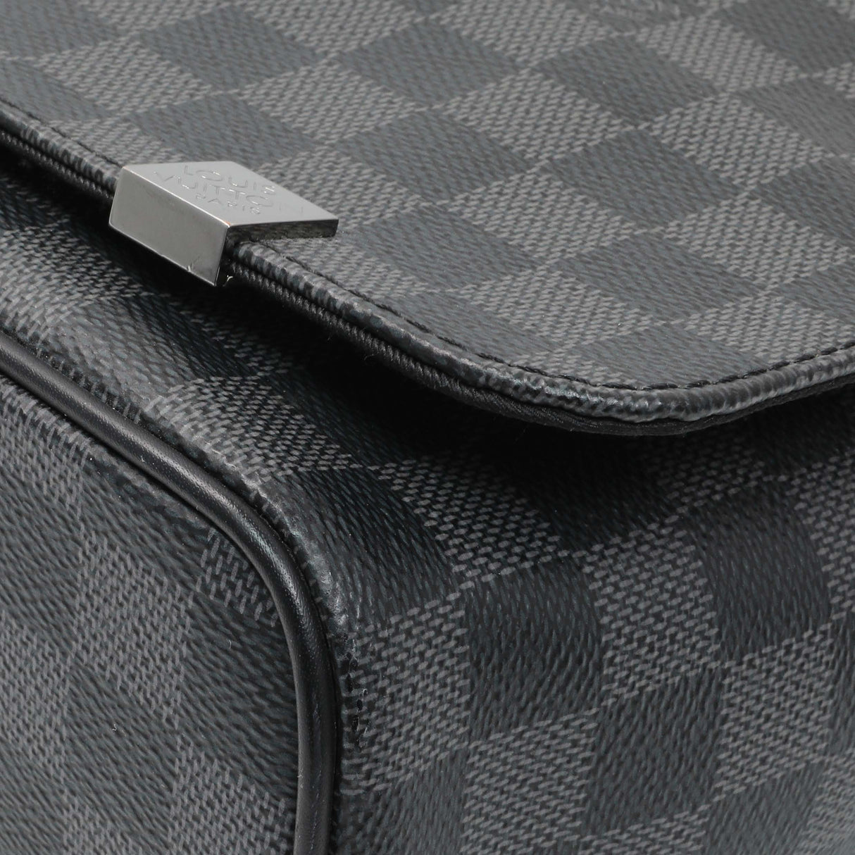Louis Vuitton Damier Graphite District Messenger Handbags Louis Vuitton