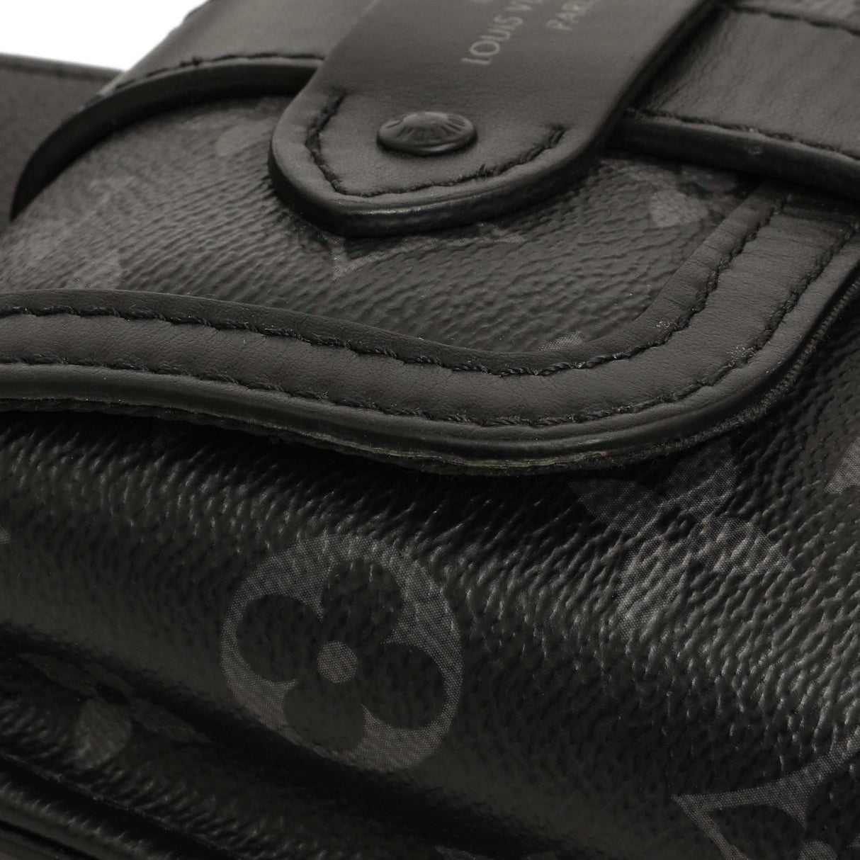 Louis Vuitton Monogram Eclipse Saumur Slingbag Handbags Louis Vuitton