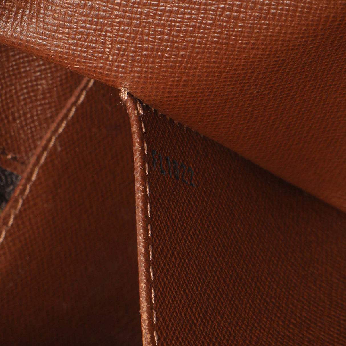 Louis Vuitton Monogram Cite MM Handbags Louis Vuitton