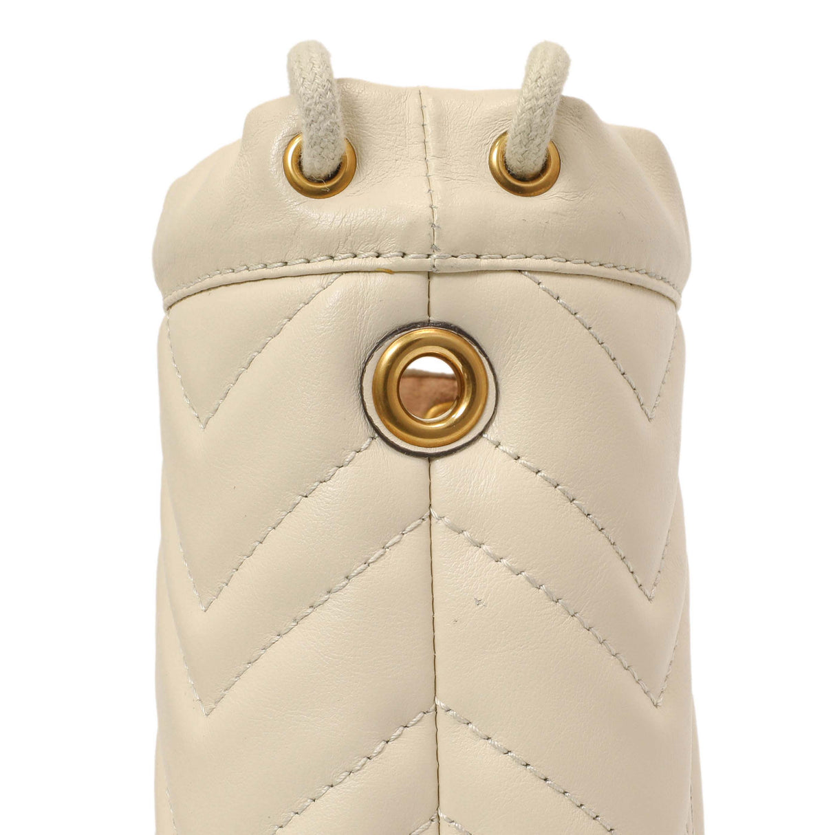 Gucci White Calfskin Matelasse Mini GG Marmont Bucket Handbags Gucci