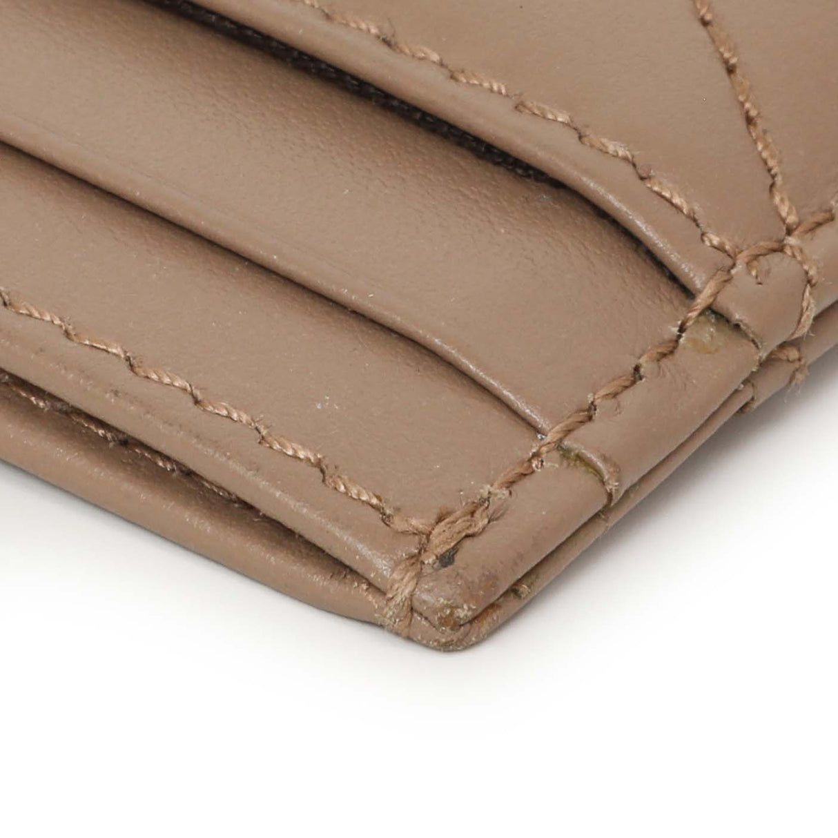 Gucci Porcelain Rose Calfskin Matelasse GG Marmont Card Holder Accessories Gucci