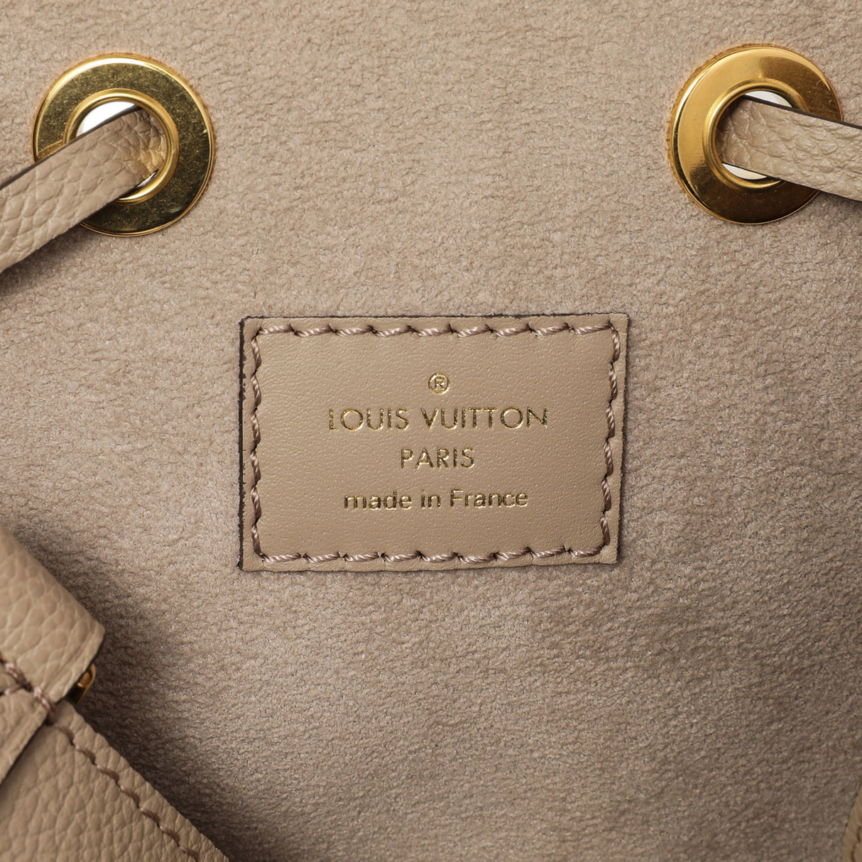 Louis Vuitton Tourterelle Creme Empreinte Monogram Giant NeoNoe MM Handbags Louis Vuitton