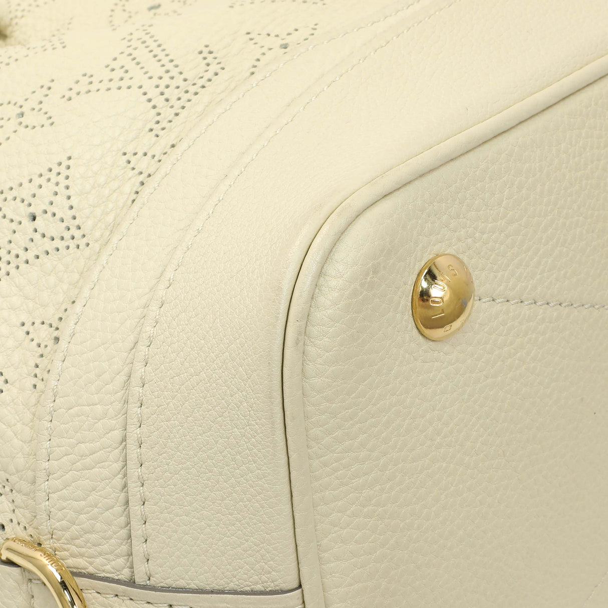 Louis Vuitton Ivory Mahina Stellar PM Handbags Louis Vuitton