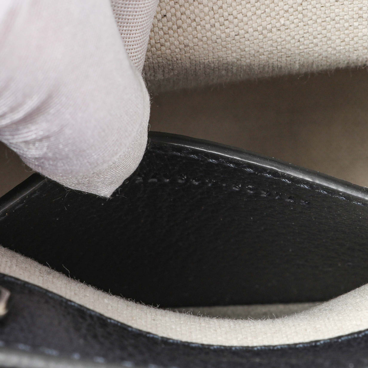 Gucci GG Supreme Monogram Textured Dollar Calfskin Mini Retro Interlocking G Tote Handbags Gucci