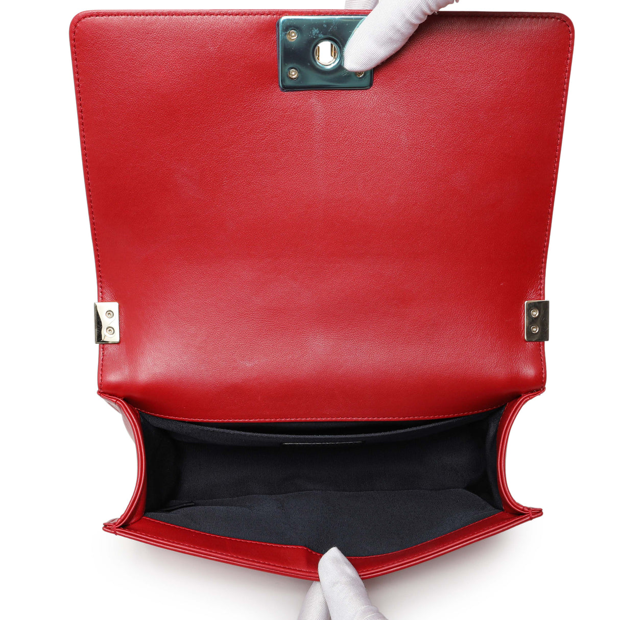 Chanel Red Chevron Quilted Lambskin Medium Boy Flap Handbags Chanel