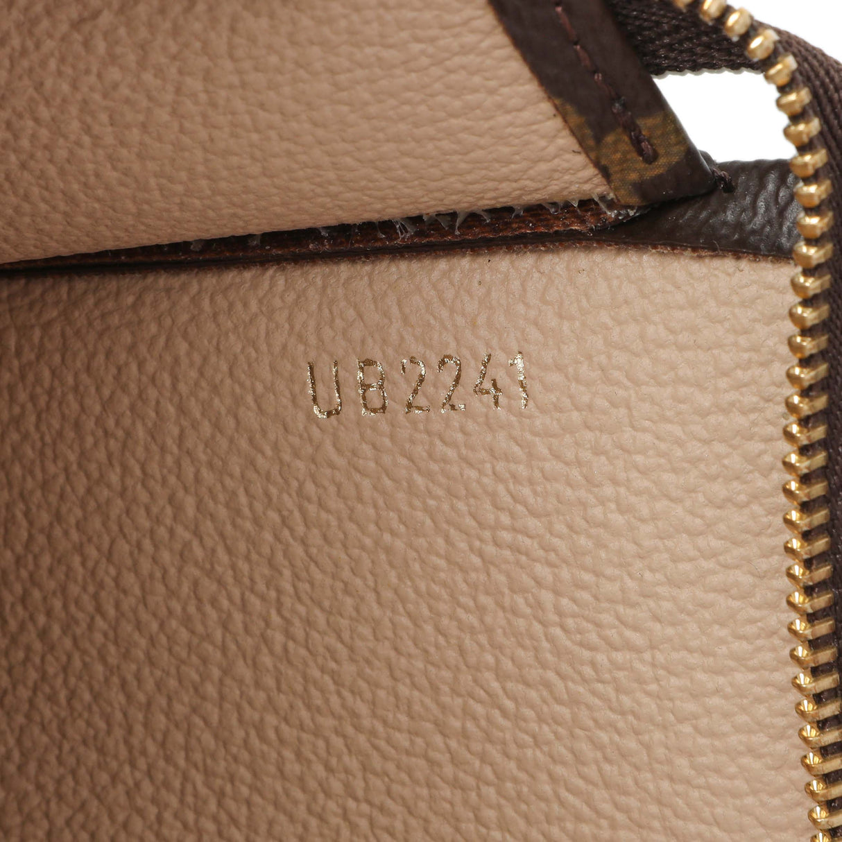 Louis Vuitton Monogram Toiletry Pouch 26 Accessories Louis Vuitton