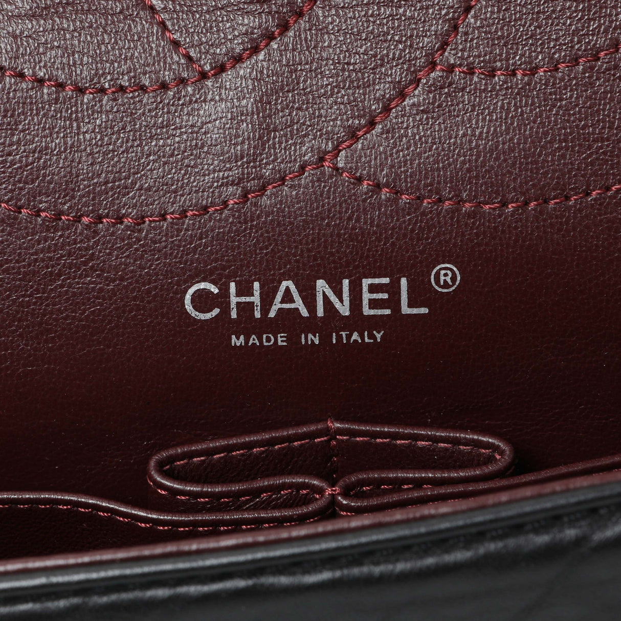 Chanel Black Quilted Aged Calfskin 2.55 Reissue 227 Flap Handbags Chanel