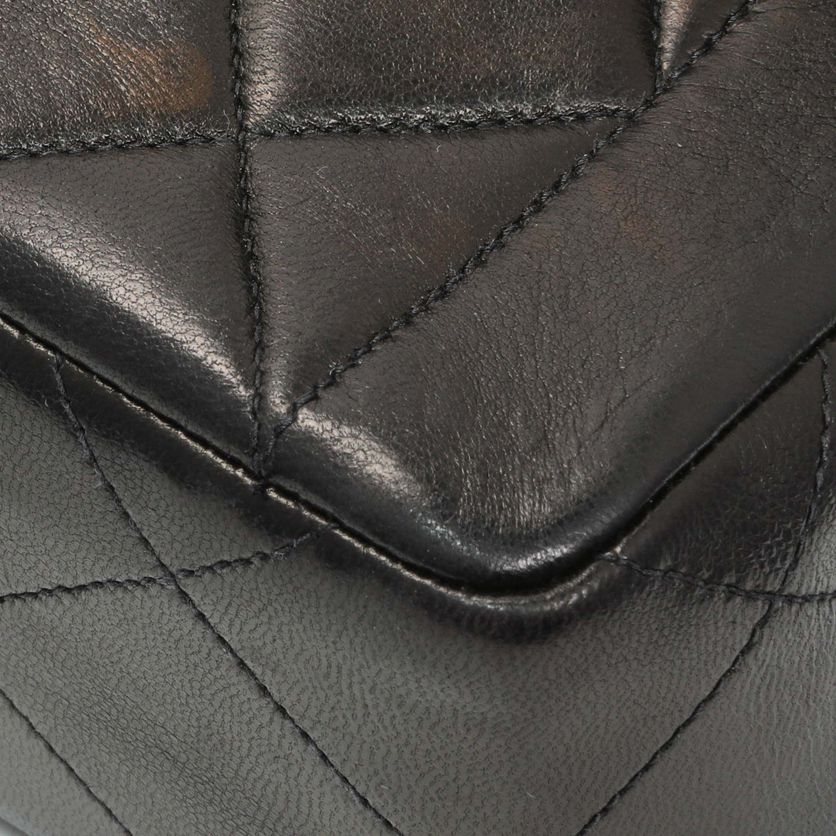 Chanel Black Quilted Lambskin Vintage CC Chain Flap Handbags Chanel