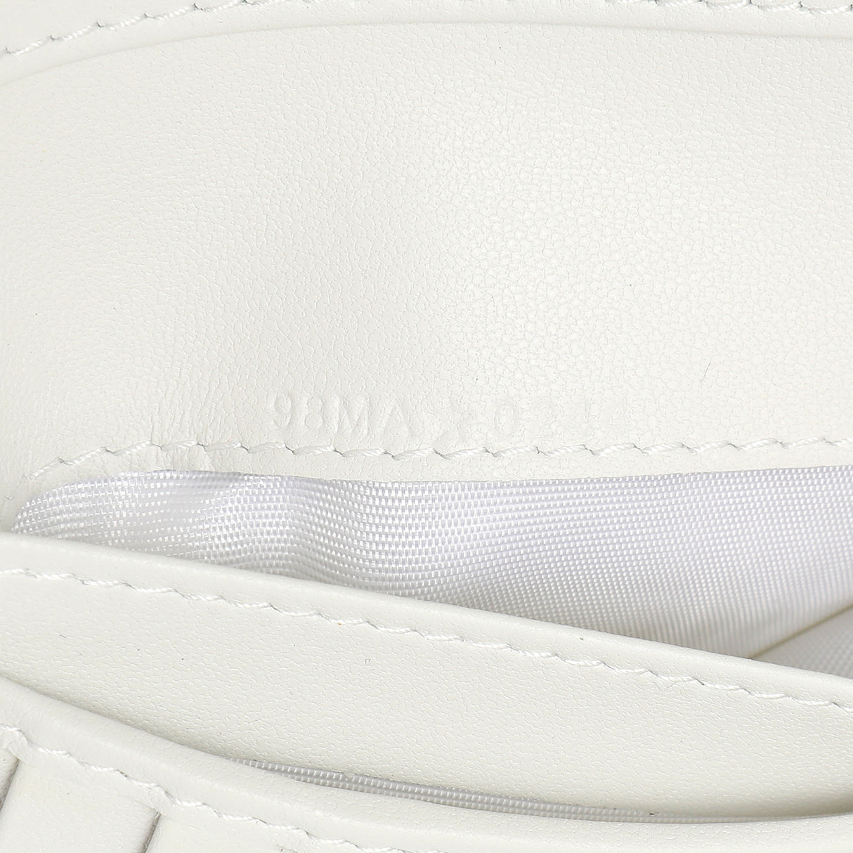 Christian Dior White Calfskin Dioramour Je Vous Adore Caro Scarlet Wallet Accessories Christian Dior