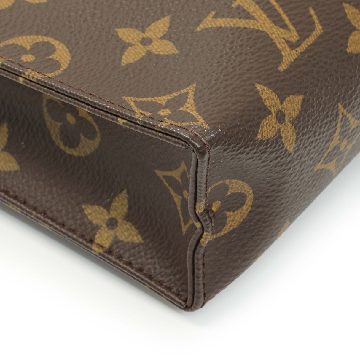 Louis Vuitton Monogram Toiletry Pouch 26 Accessories Louis Vuitton