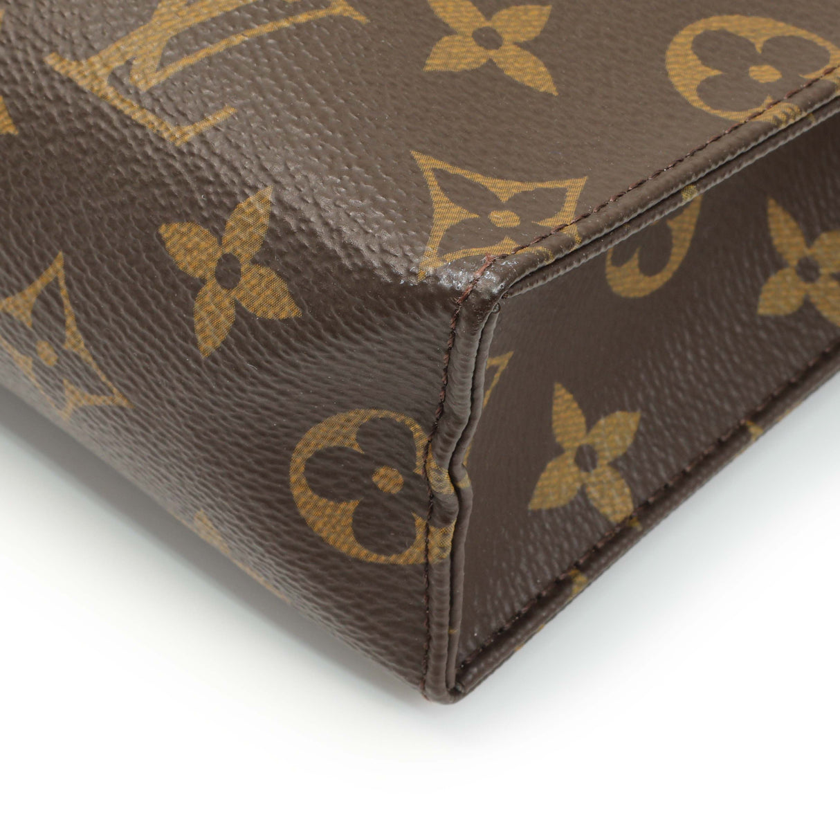 Louis Vuitton Monogram Toiletry Pouch 26 Accessories Louis Vuitton
