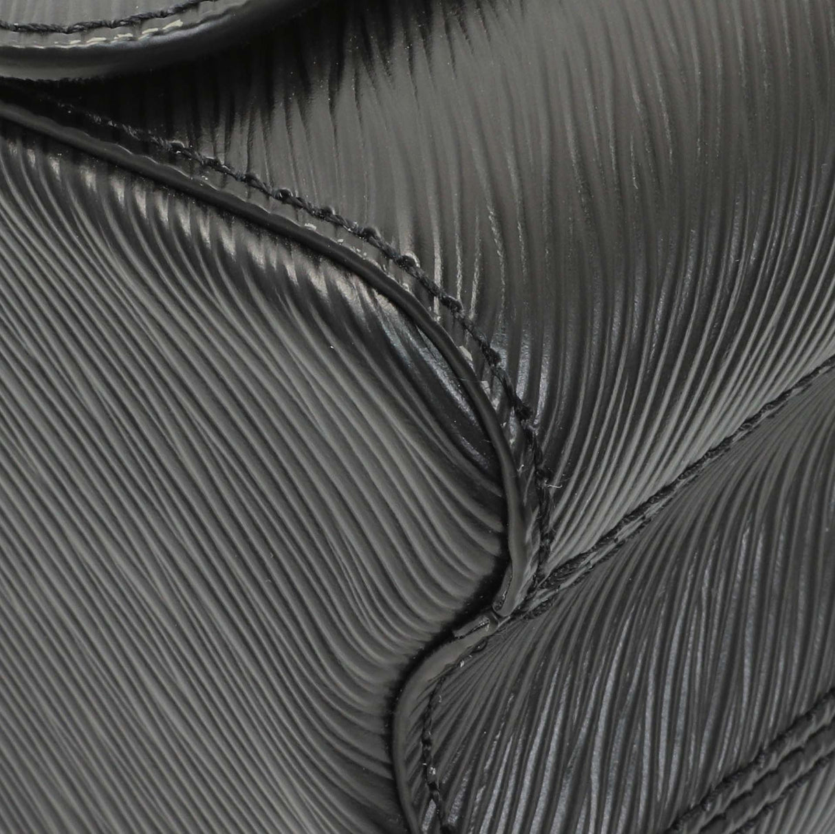 Louis Vuitton Black Epi Twist Shoulder Bag MM Handbags Louis Vuitton