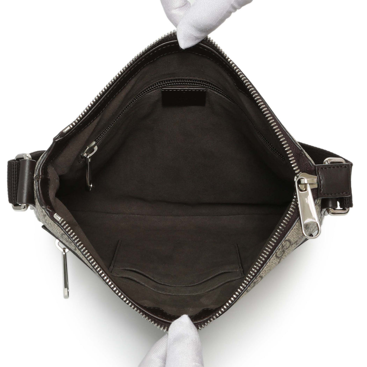 Gucci GG Supreme Monogram Flat Messenger Handbags Gucci