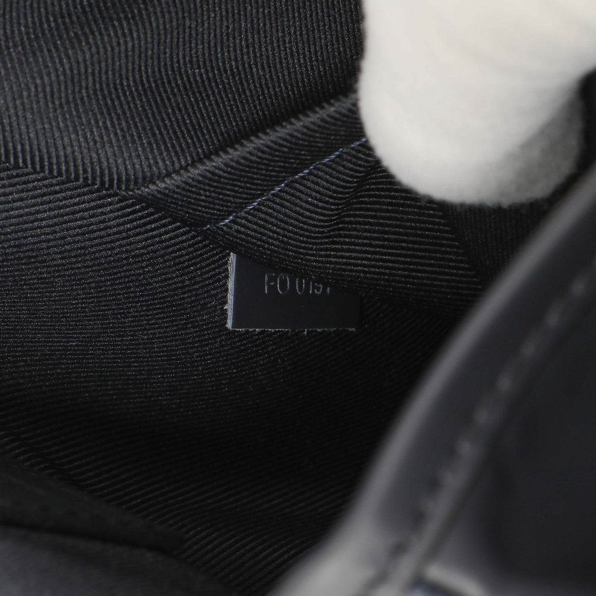 Louis Vuitton Savane Monogram Elephant Chapman Messenger BB Handbags Louis Vuitton