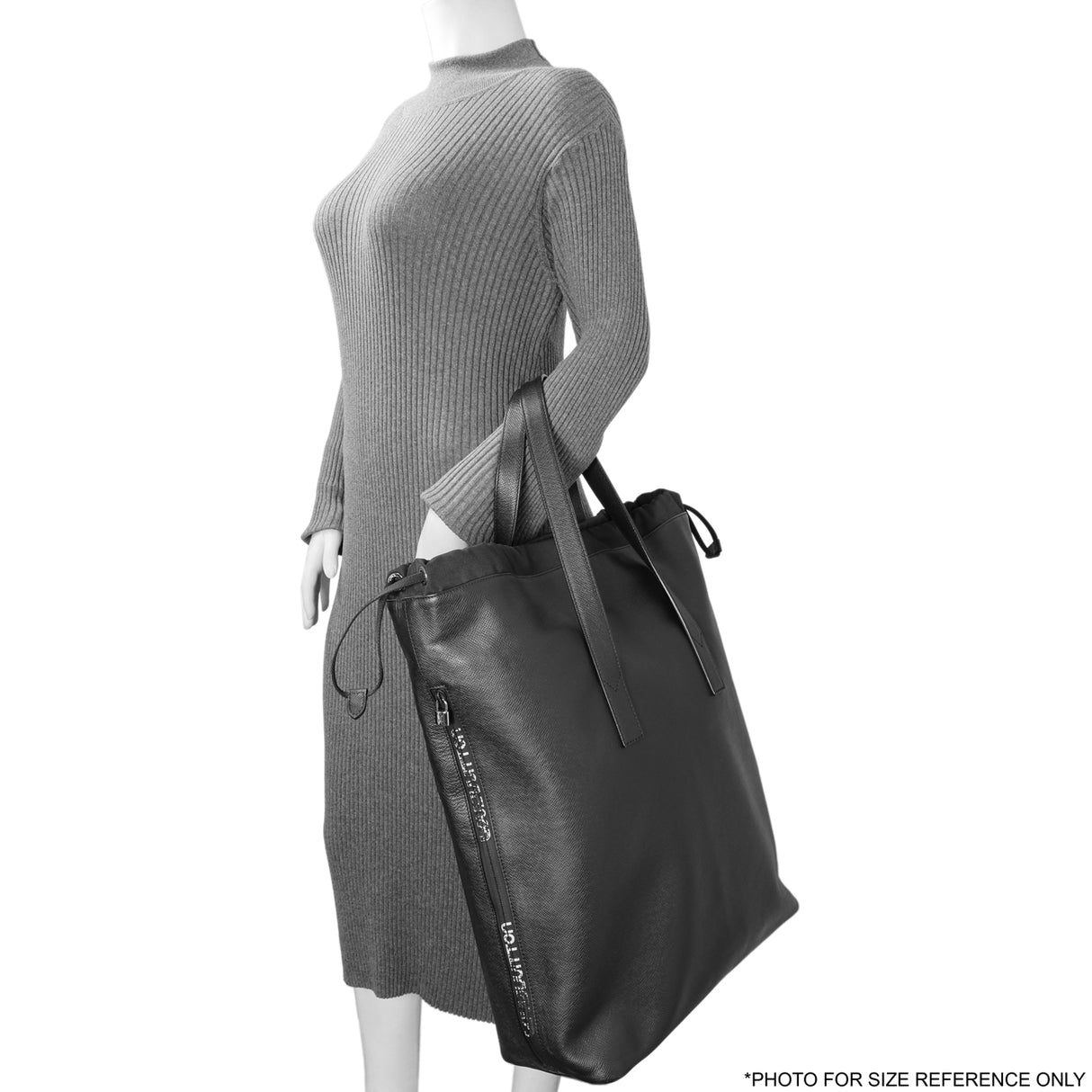 Louis Vuitton Black Taiga Outdoor Cabas Handbags Louis Vuitton