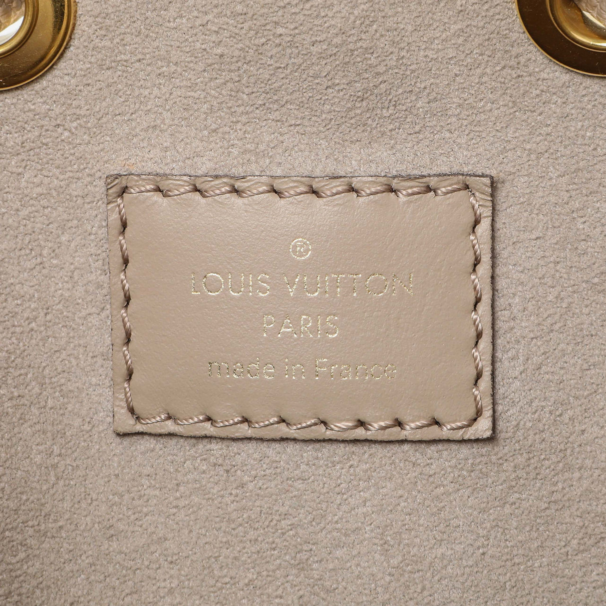 Louis Vuitton Tourterelle Creme Empreinte Monogram Giant NeoNoe MM Handbags Louis Vuitton