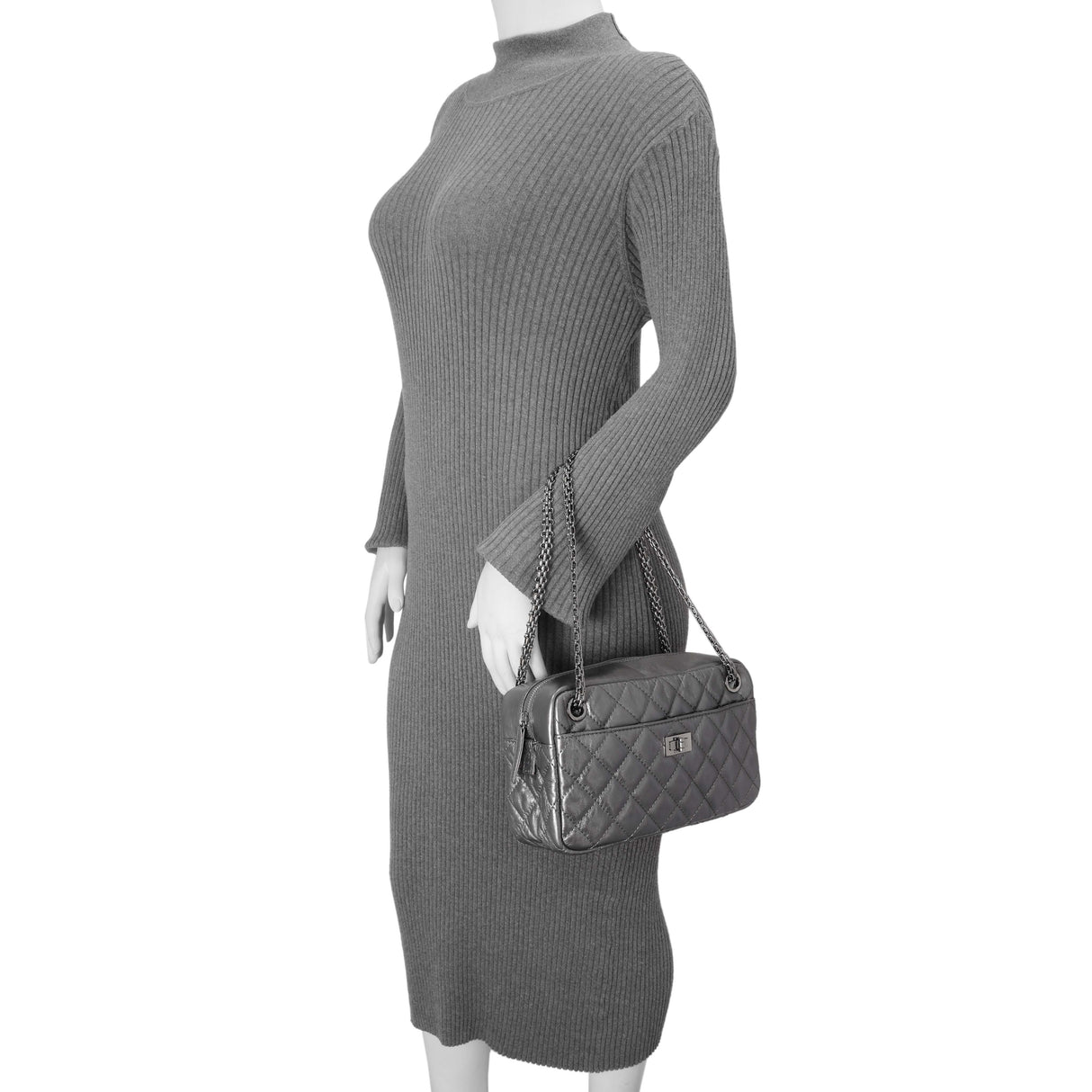 Chanel Dark Silver Metallic Quilted Aged Calfskin Small Reissue Camera Case Handbags Chanel