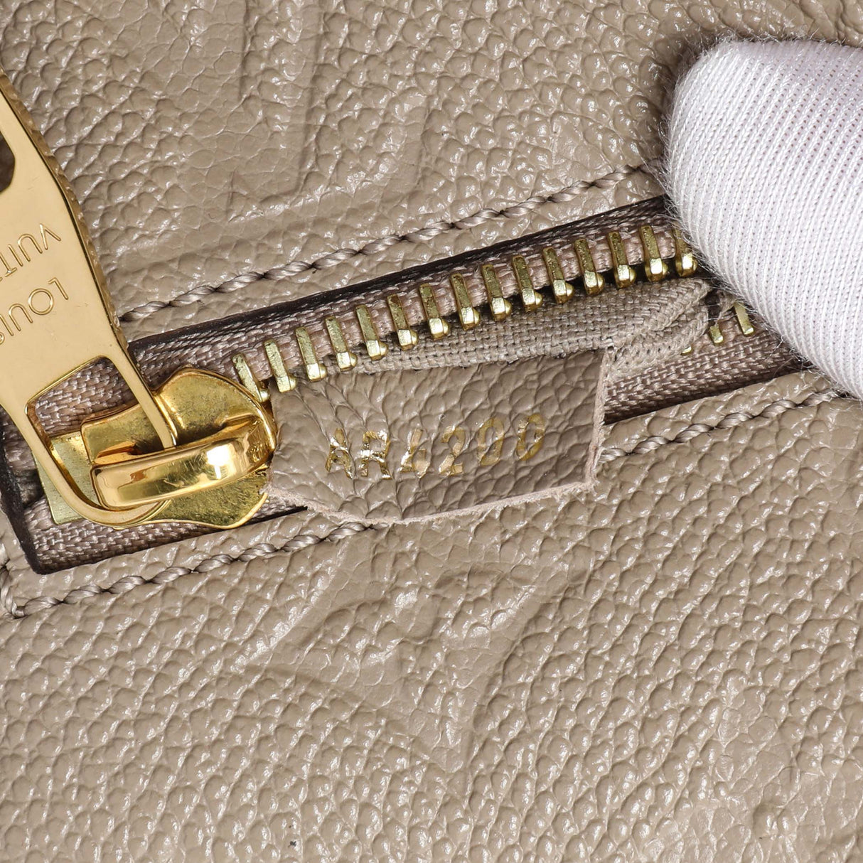 Louis Vuitton Tourterelle Empreinte Pochette Metis Handbags Louis Vuitton
