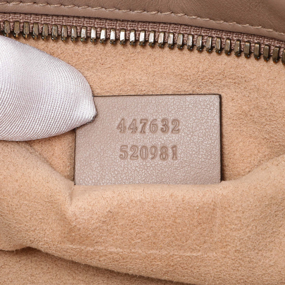 Gucci Porcelain Rose Calfskin Matelasse Small GG Marmont Chain Shoulder Bag Handbags Gucci