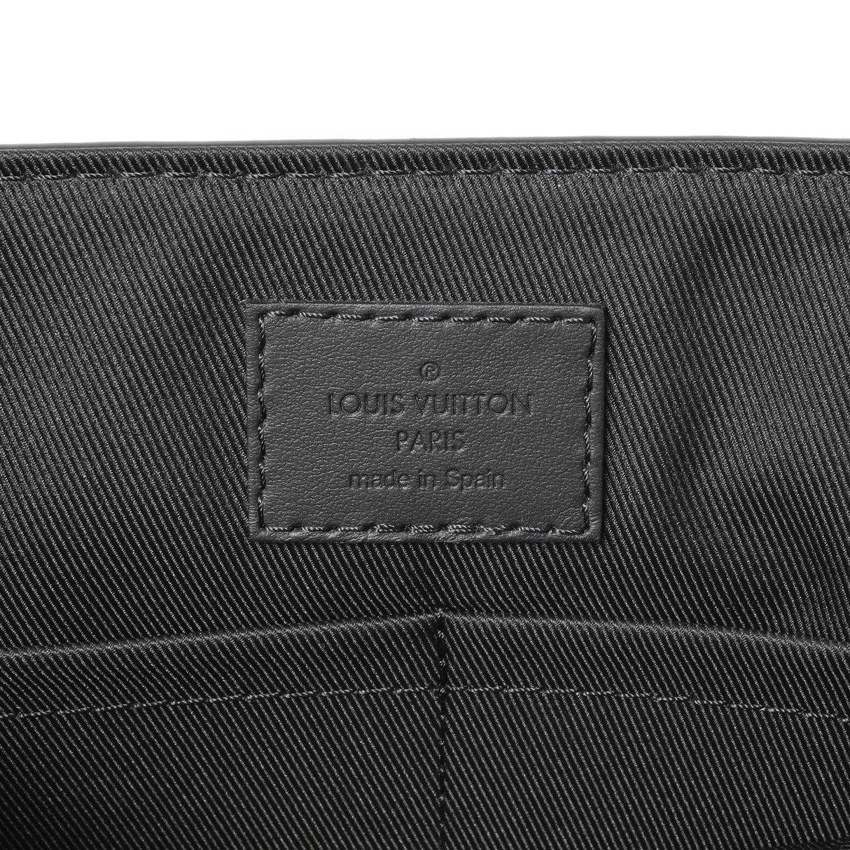 Louis Vuitton Black Grained Calfskin Aerogram Takeoff Messenger Handbags Louis Vuitton