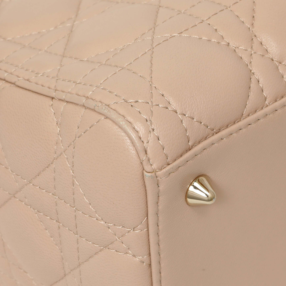 Christian Dior Light Pink Lambskin Cannage Medium Lady Dior Handbags Christian Dior