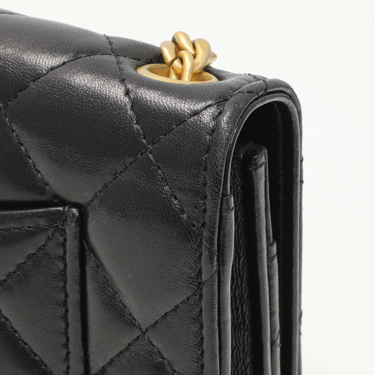 -6 items Sat June 20 ⬆️- Chanel Black Lambskin Quilted Pillow Crush Adjustable Chain Wallet On Chain Handbags Chanel