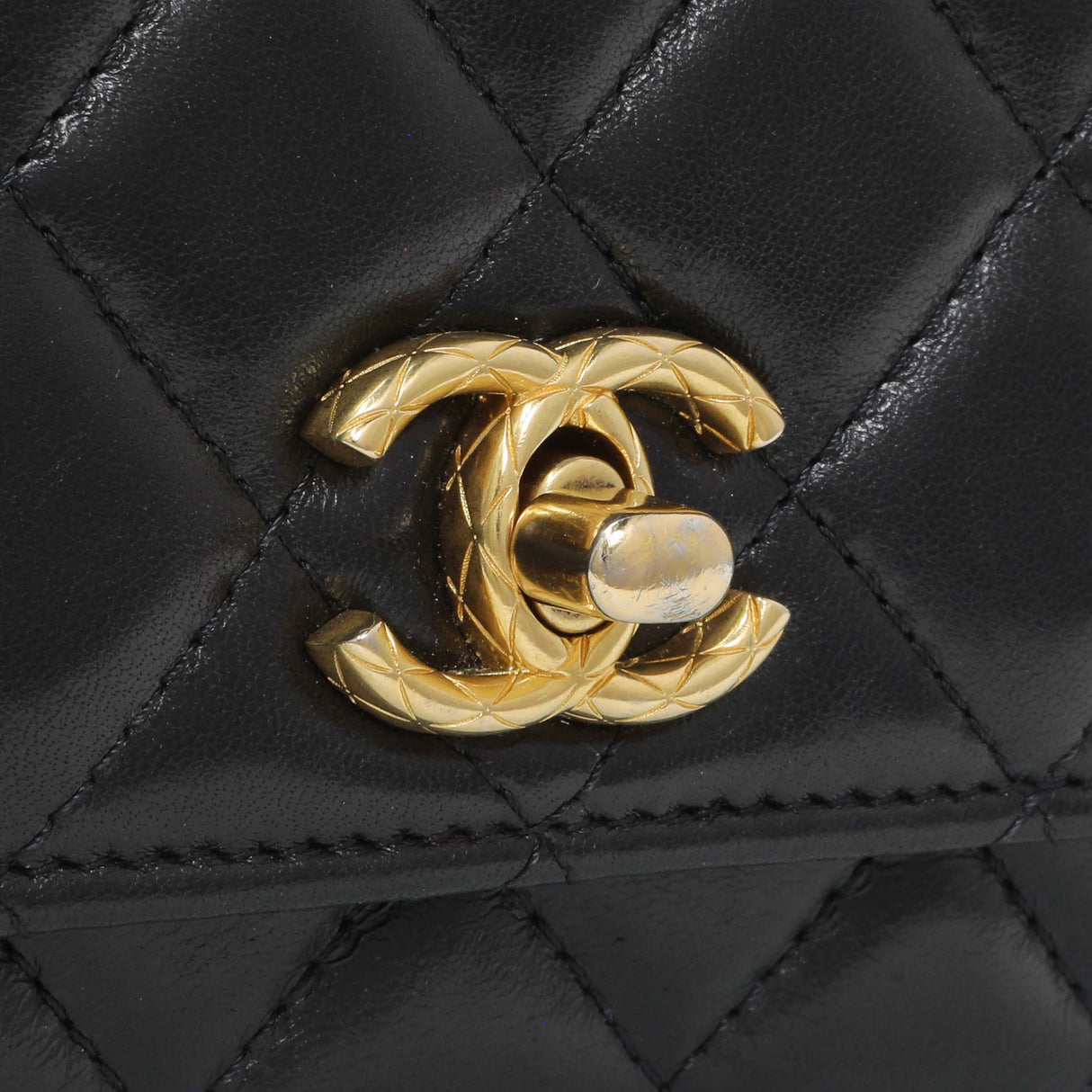-6 items Sat June 20 ⬆️- Chanel Black Lambskin Quilted Pillow Crush Adjustable Chain Wallet On Chain Handbags Chanel