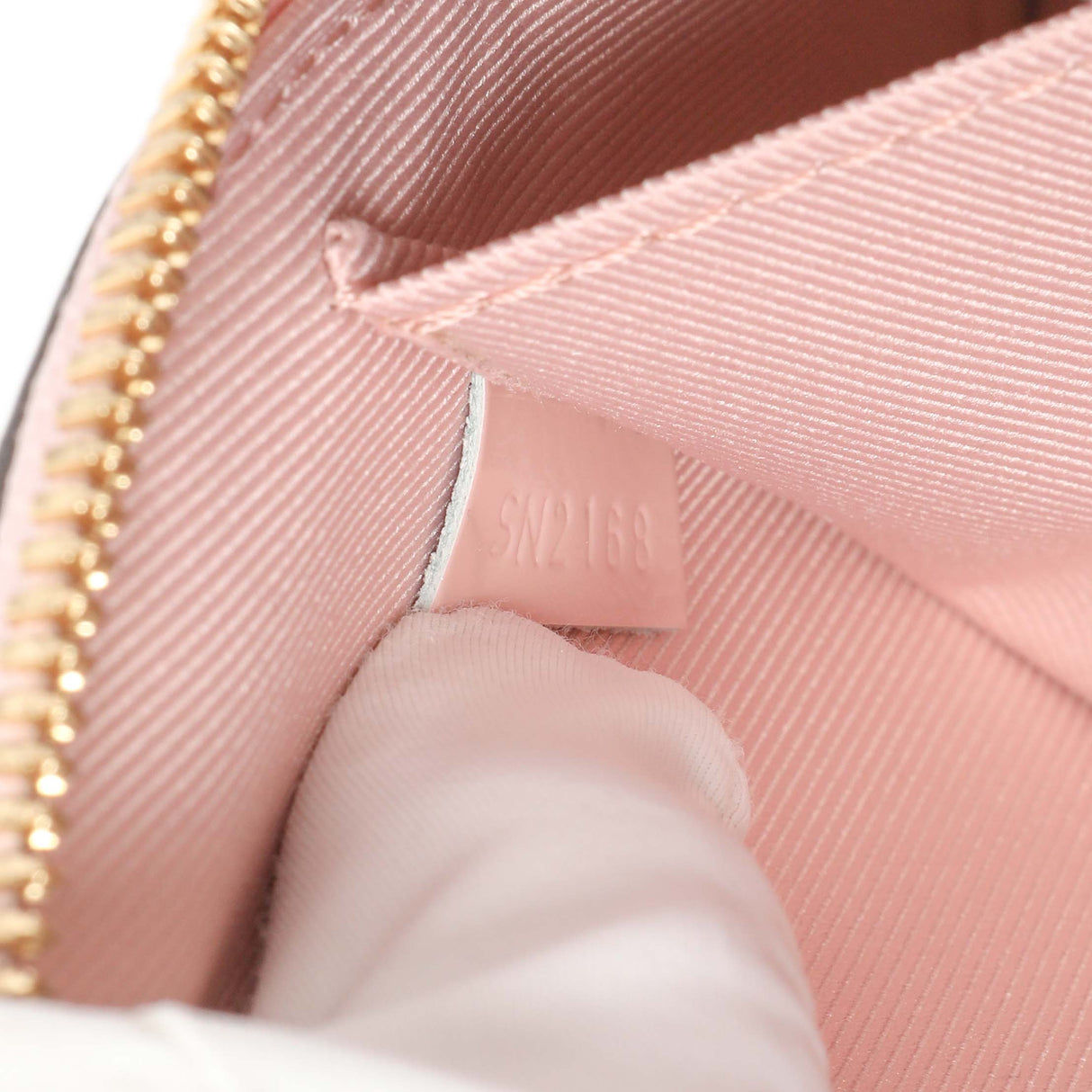 Louis Vuitton Rose Ballerine Vernis Monogram Alma Mini Handbags Louis Vuitton