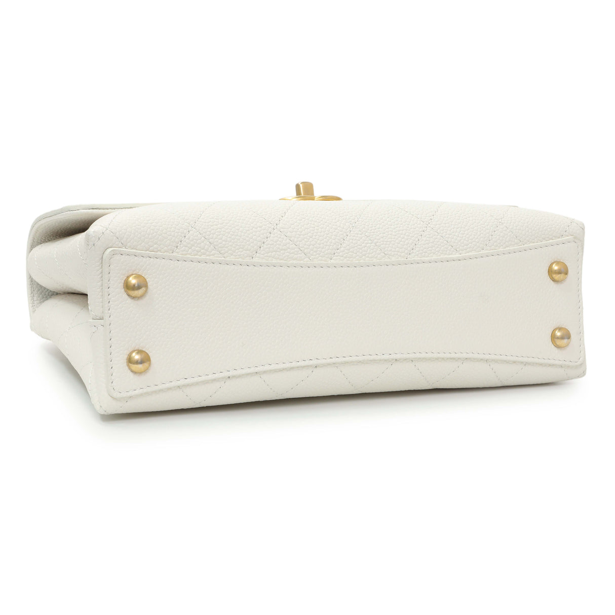 -6 items Wed June 24 ⬆️- Chanel White Quilted Caviar Chic Affinity Flap Handbags Chanel
