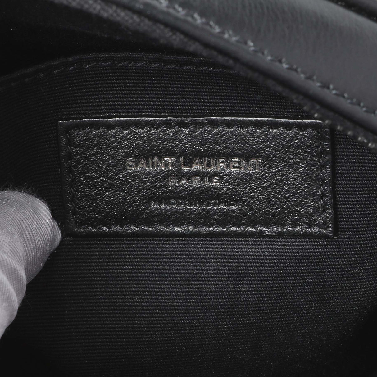 Saint Laurent Black Calfskin Matelasse Chevron Round Vinyle Camera Bag Handbags Saint Laurent