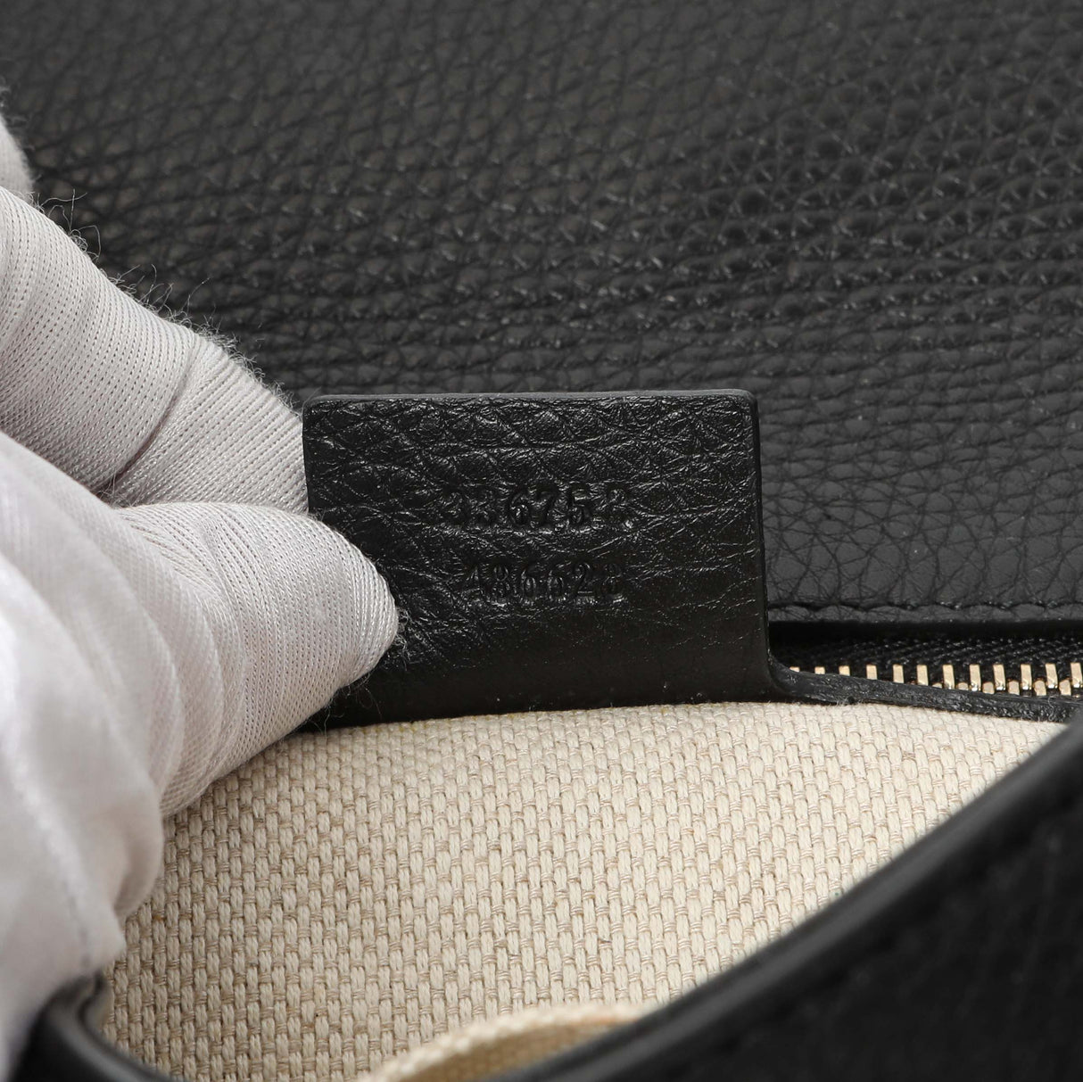 Gucci Black Leather Medium GG Soho Tassel Clutch Handbags Gucci