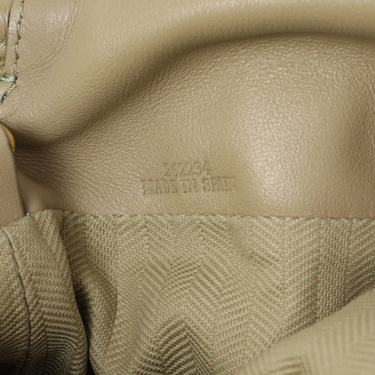 Loewe Sage Nappa Flamenco Puffer Handbags Loewe