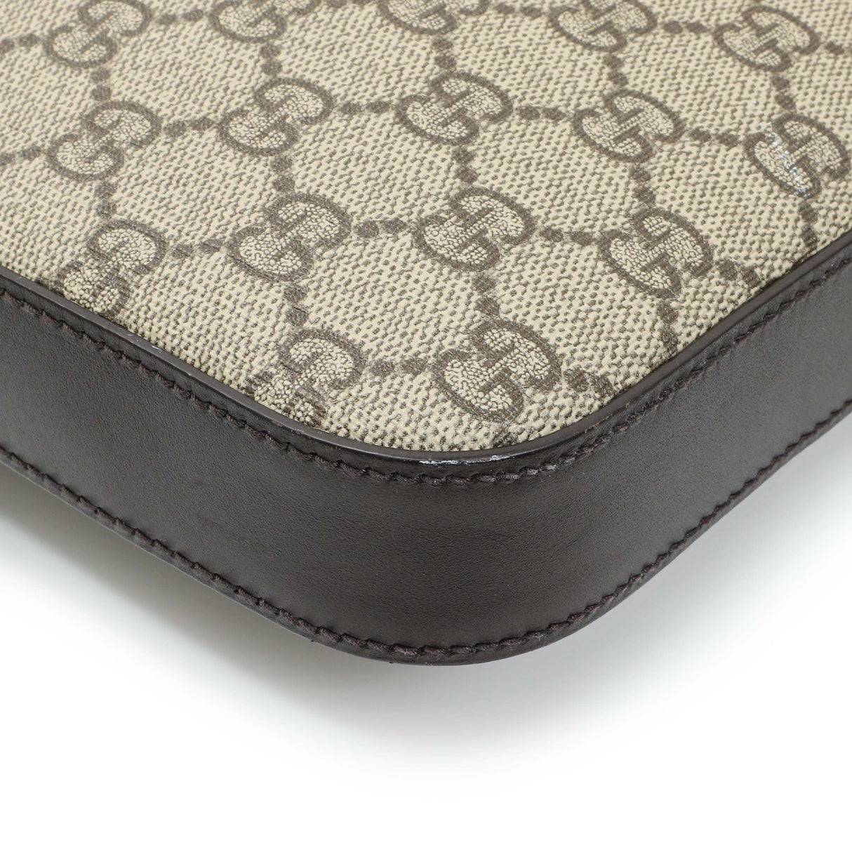 Gucci GG Supreme Monogram Flat Messenger Handbags Gucci