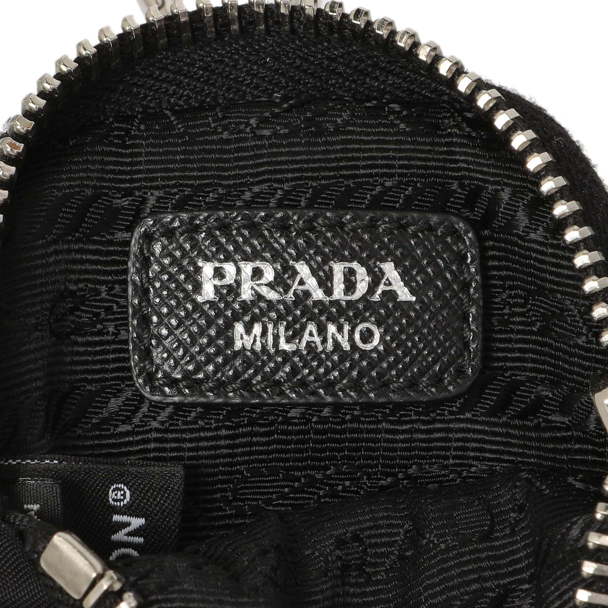 Prada Black Nylon Re-Edition 2005 Shoulder Bag Handbags Prada