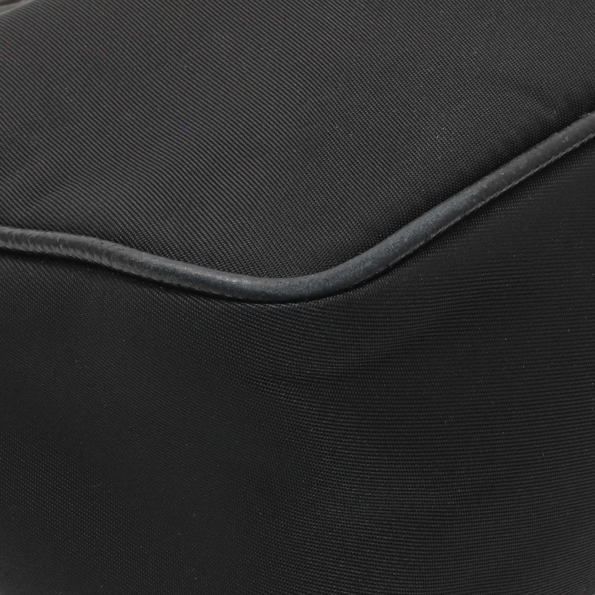 Prada Black Nylon Re-Edition 2005 Shoulder Bag Handbags Prada