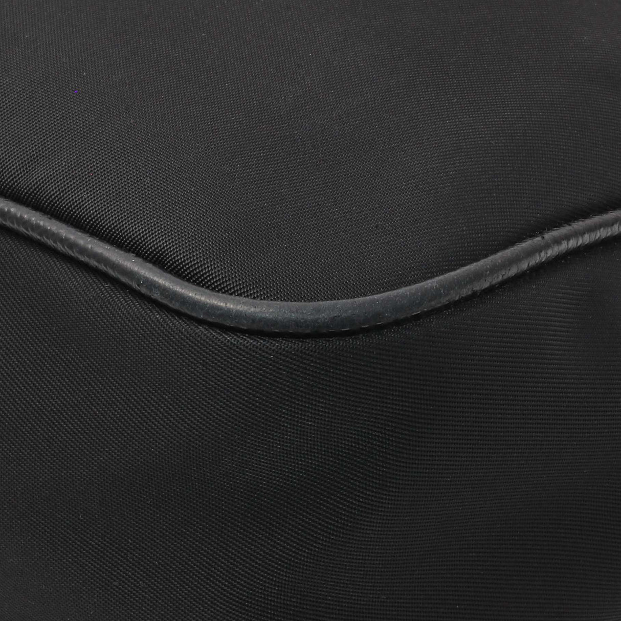 Prada Black Nylon Re-Edition 2005 Shoulder Bag Handbags Prada