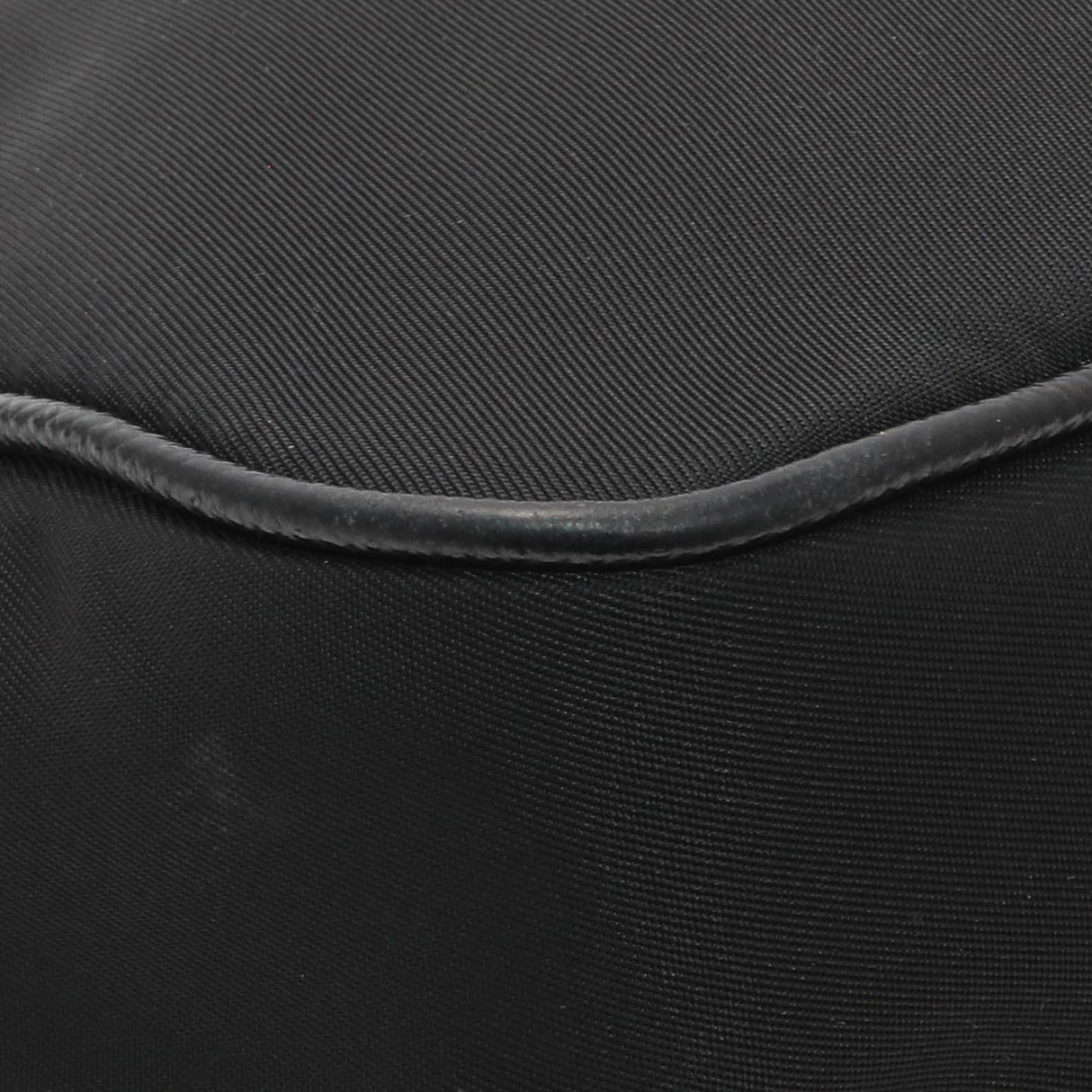 Prada Black Nylon Re-Edition 2005 Shoulder Bag Handbags Prada