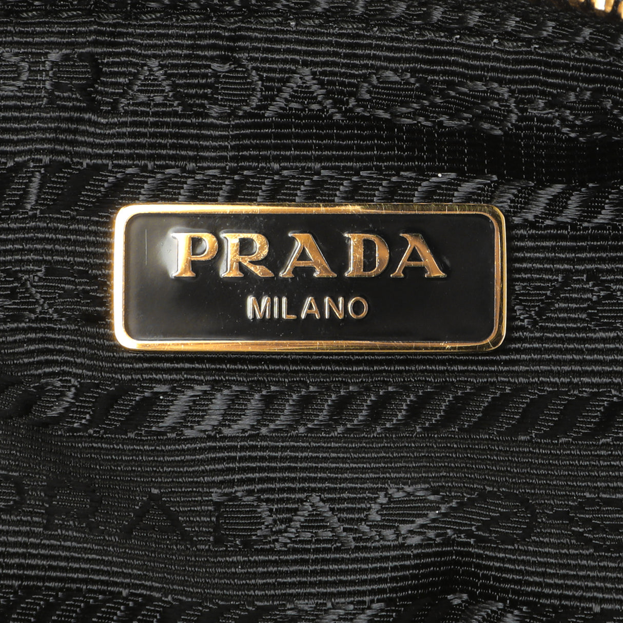 Prada Black Re-Nylon Impuntu Quilted Re-Edition 1995 Chaine Pouch Handbags Prada