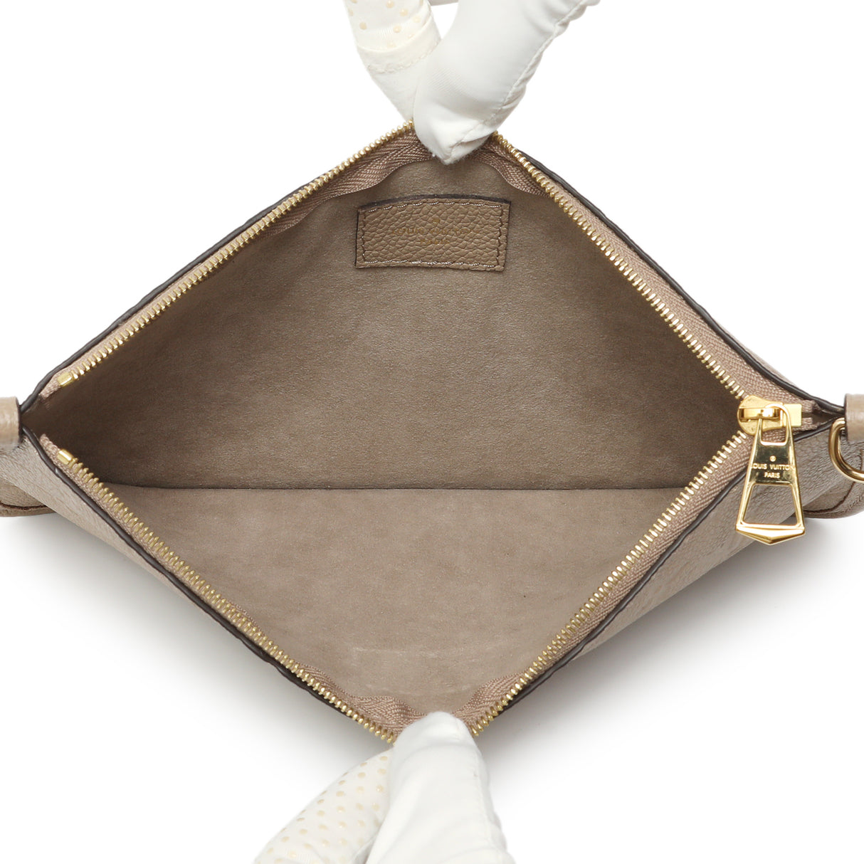 Louis Vuitton Tourterelle Empreinte Monogram Giant Carryall MM Handbags Louis Vuitton