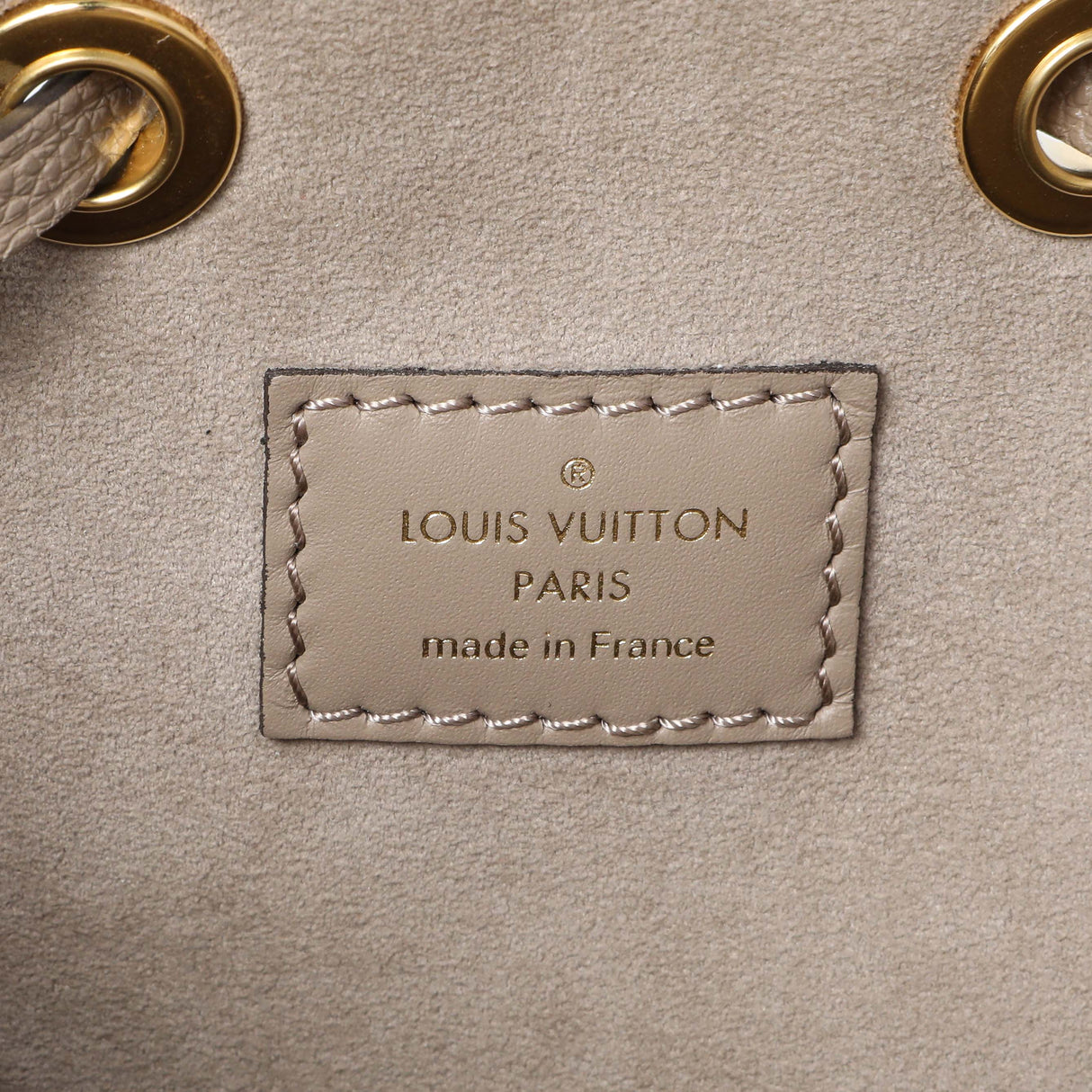 Louis Vuitton Tourterelle Creme Empreinte Monogram Giant NeoNoe MM Handbags Louis Vuitton
