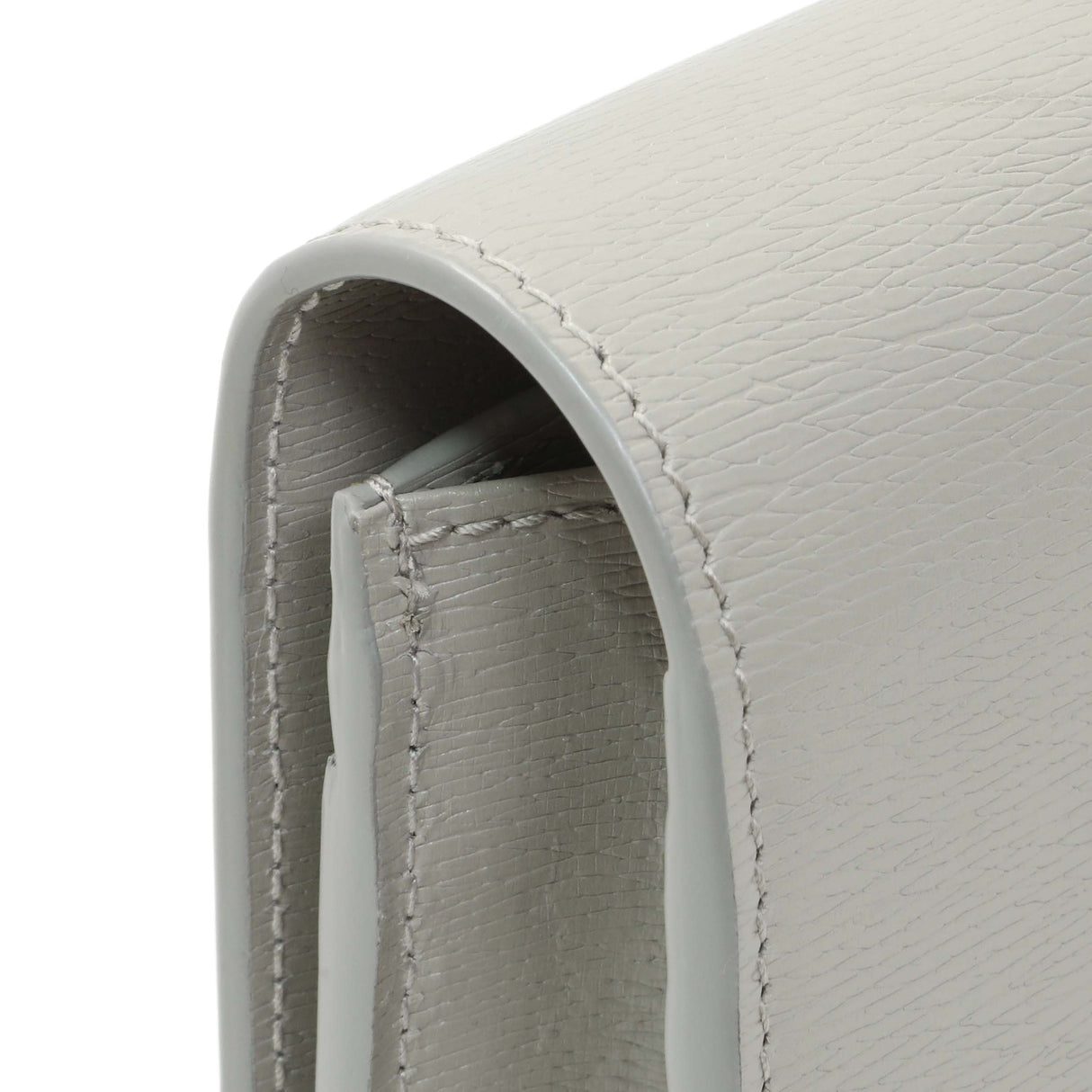 Gucci Grey Textured Calfskin Script Logo Chain Wallet Handbags Gucci