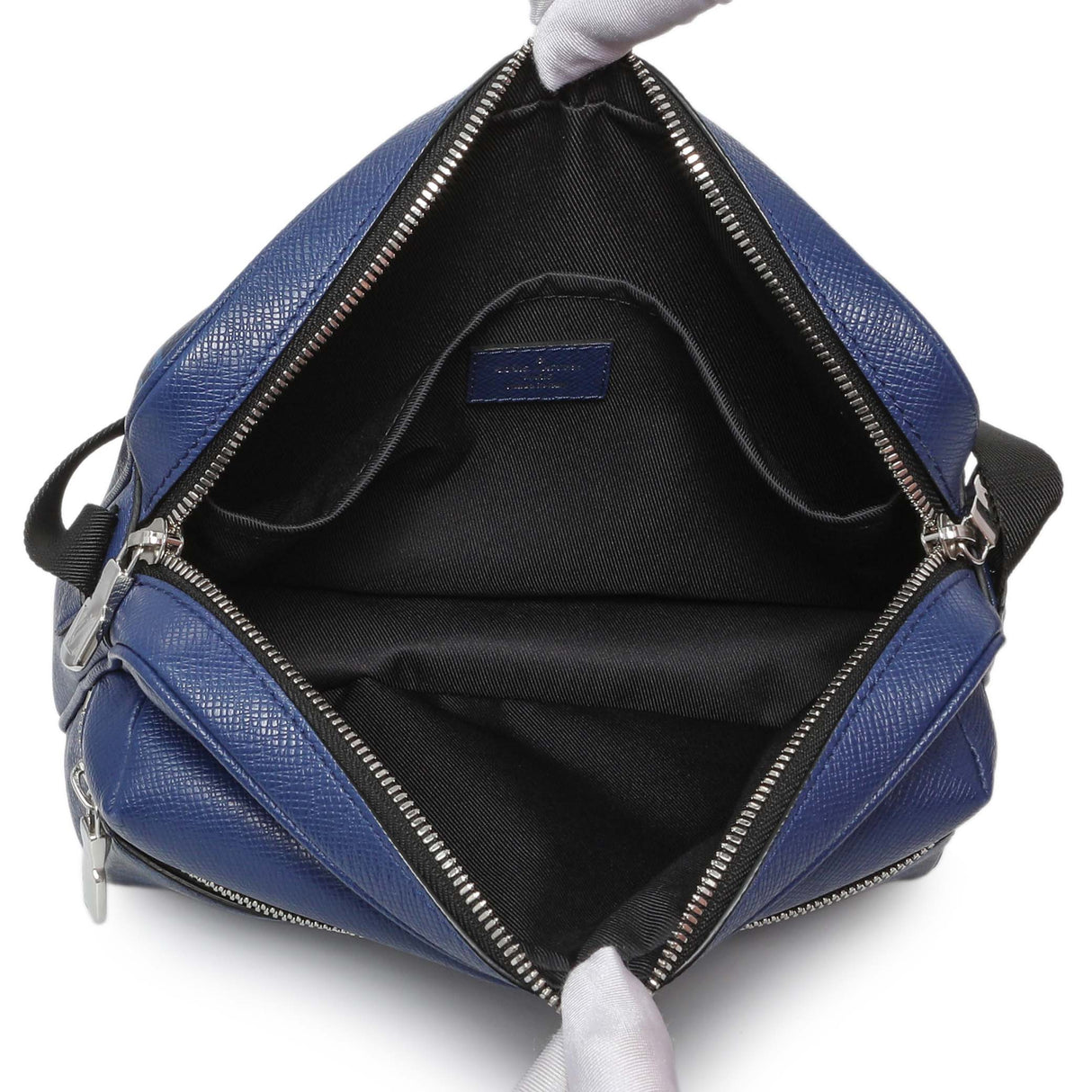 Louis Vuttion Blue Taigarama Outdoor Messenger Handbags Louis Vuitton