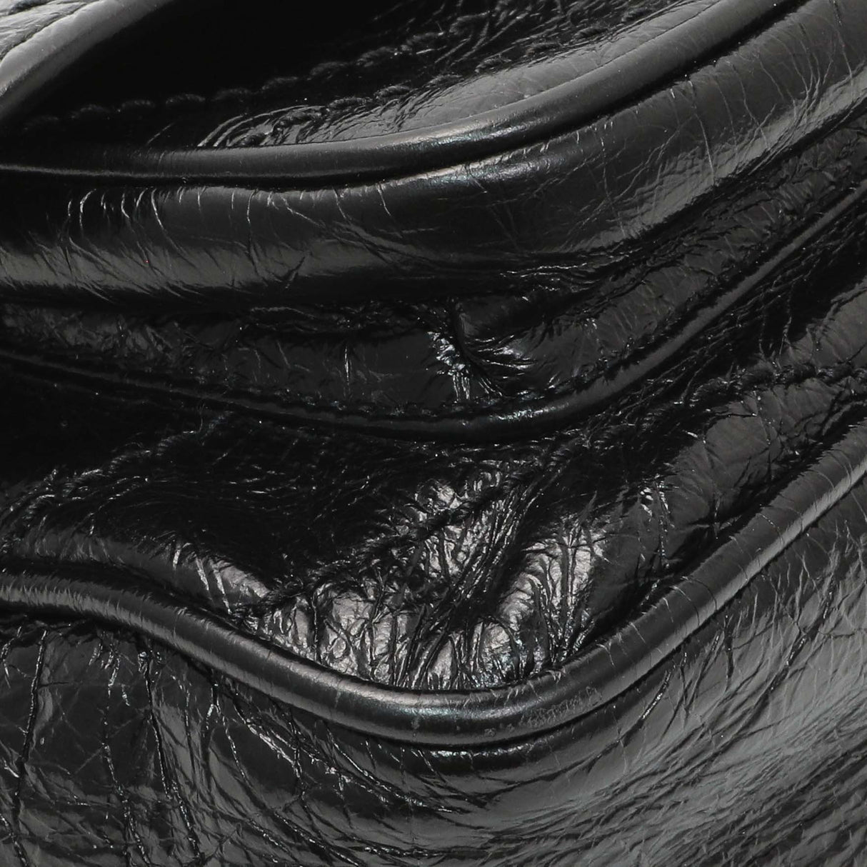 Saint Laurent Black Crinkled Calfskin Matelasse Monogram Baby Niki Chain Satchel Handbags Saint Laurent