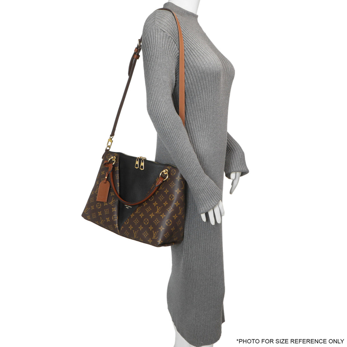 Louis Vuitton Black Monogram V Tote MM Handbags Louis Vuitton