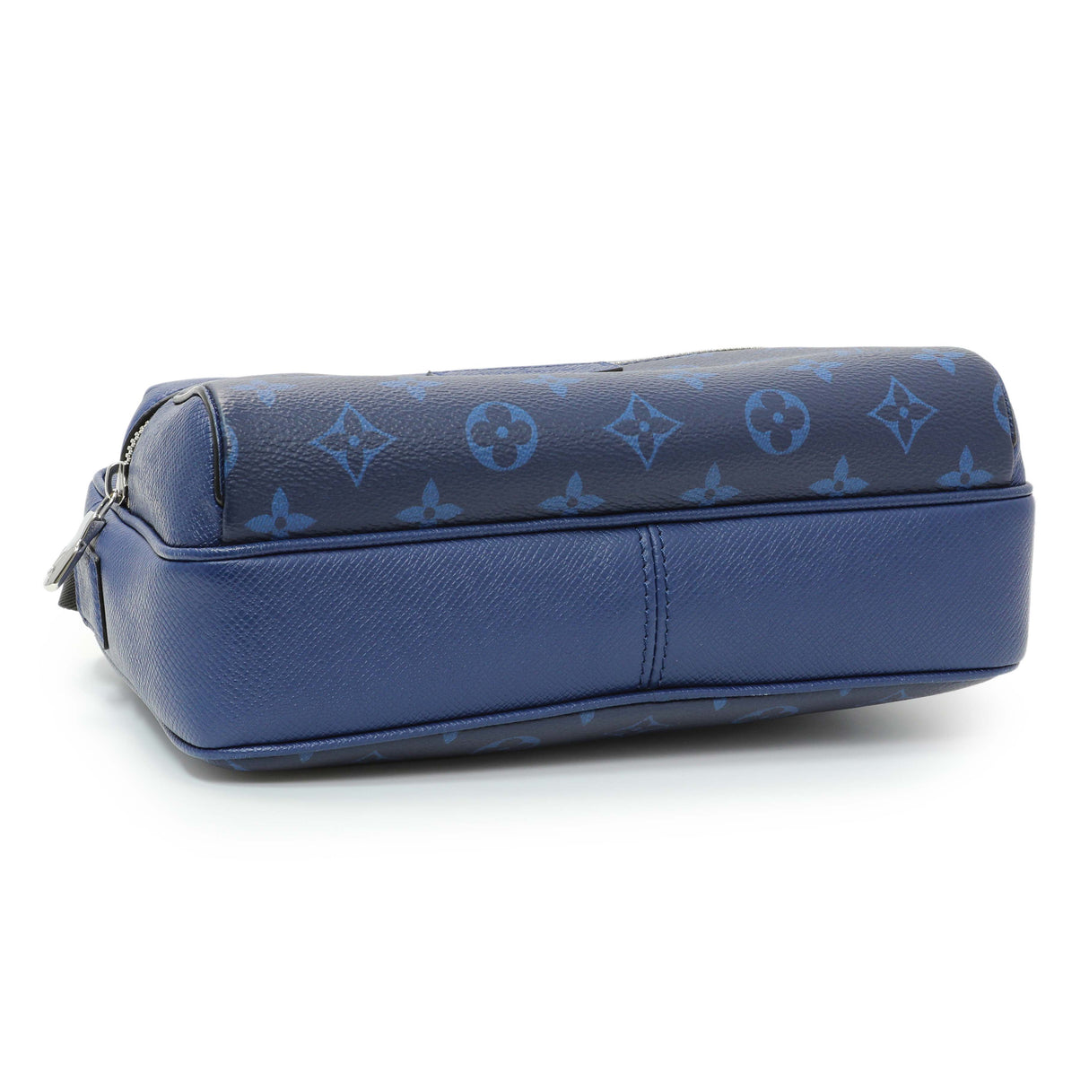 Louis Vuttion Blue Taigarama Outdoor Messenger Handbags Louis Vuitton