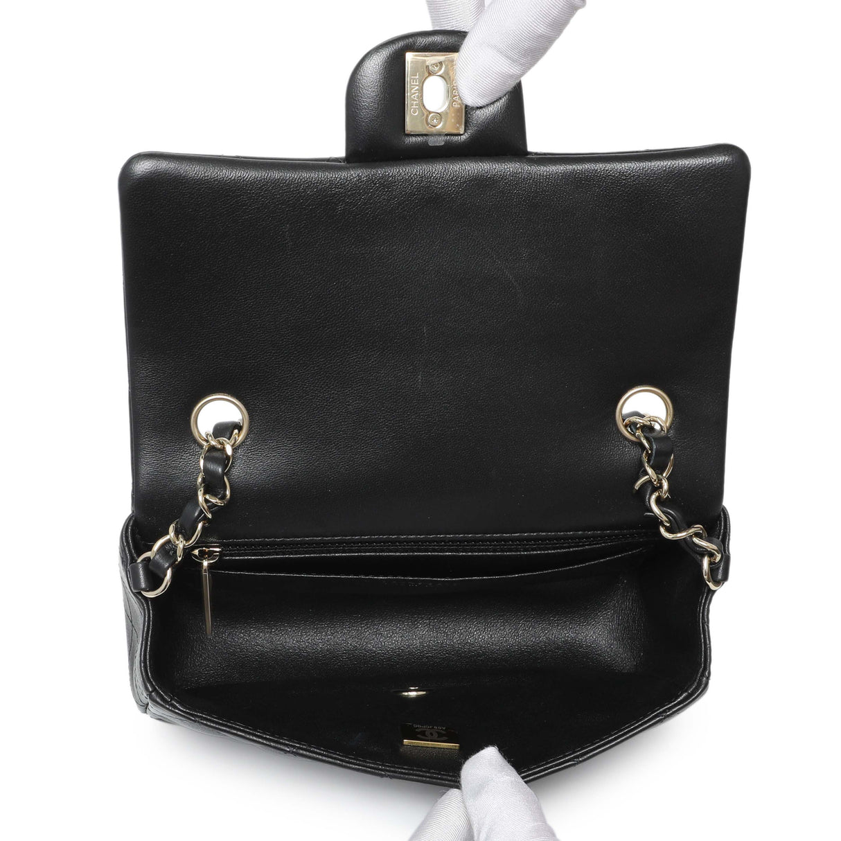 -7 items Sat July 11 ⬆️- Chanel Black Lambskin Quilted Mini Rectangular Flap Handbags Chanel