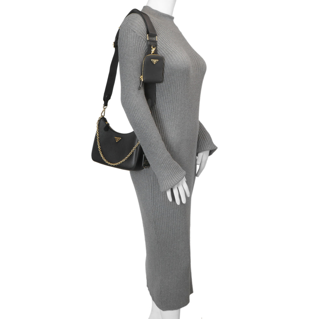 Prada Black Saffiano Re-Edition 2005 Shoulder Bag Handbags Prada