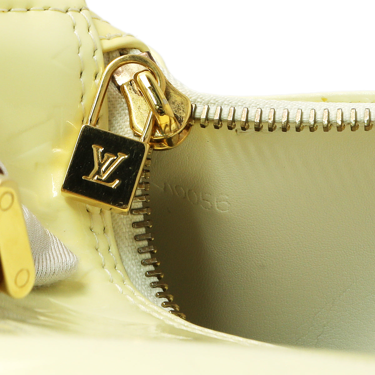 Louis Vuitton Perle Monogram Vernis Bedford Bag Handbags Louis Vuitton