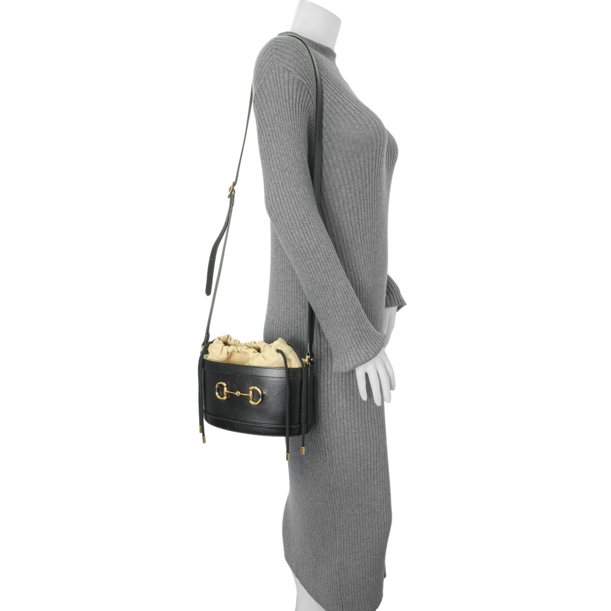 Gucci Black Beige Calfskin Horsebit 1955 Drawstring Bucket Bag Handbags Gucci