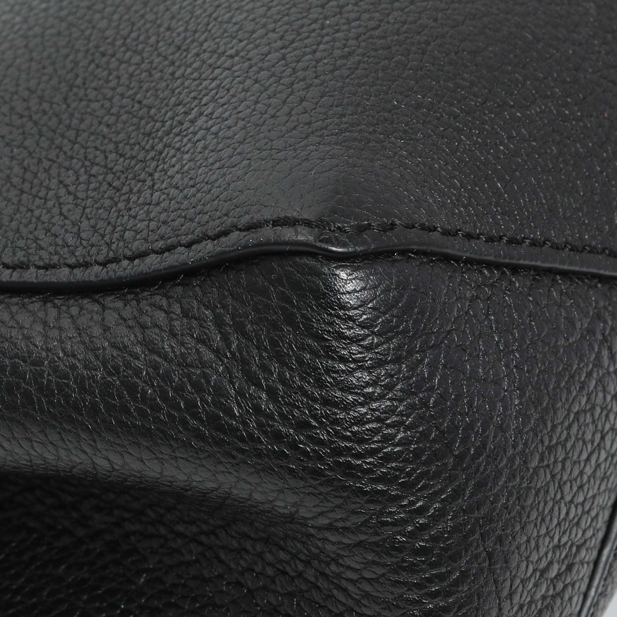 Louis Vuitton Black Soft Calfskin Lockme II Chain Bag BB Handbags Louis Vuitton